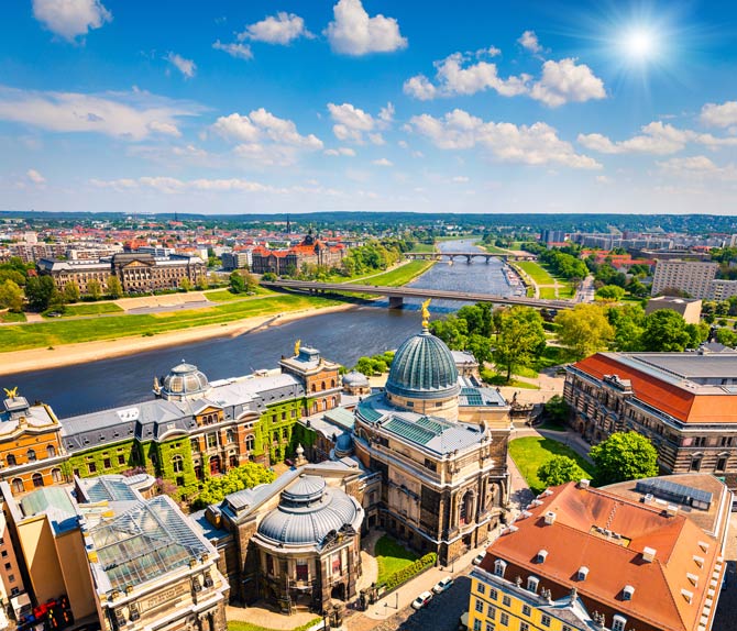 Elbe - Dresden - Frauenkirche