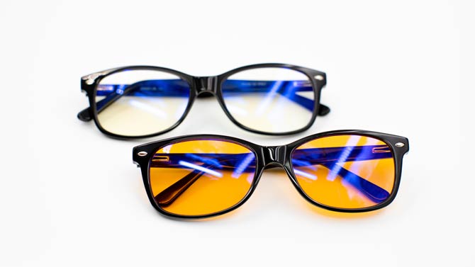 Blaulichtfilter-Brille - Sinnvoll oder unnötiger Trend? - Karriere